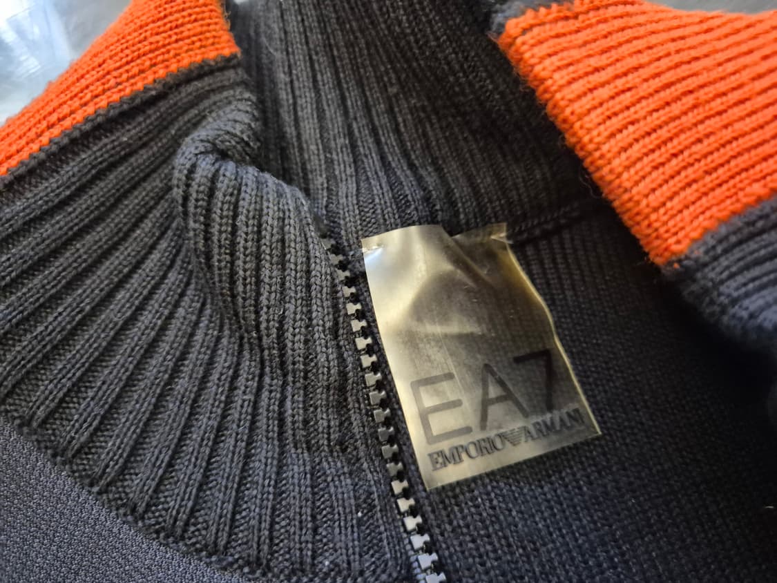 엠포리오아르마니 EA7 니트 짚업 상품이미지6