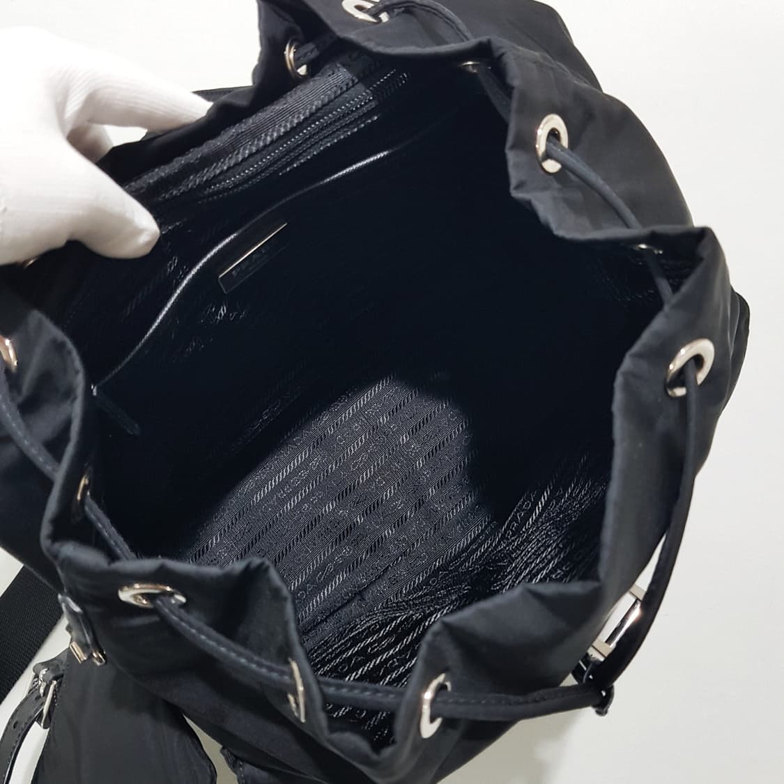 프라다 리나일론 백팩 미듐  상품이미지9