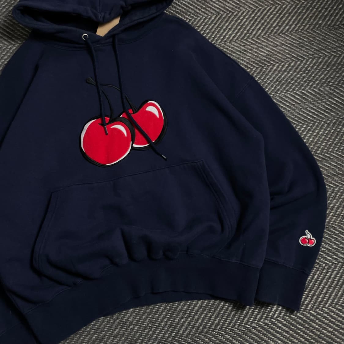 키르시 빅 체리 로고 후드 티셔츠 네이비o 4897 상품이미지2