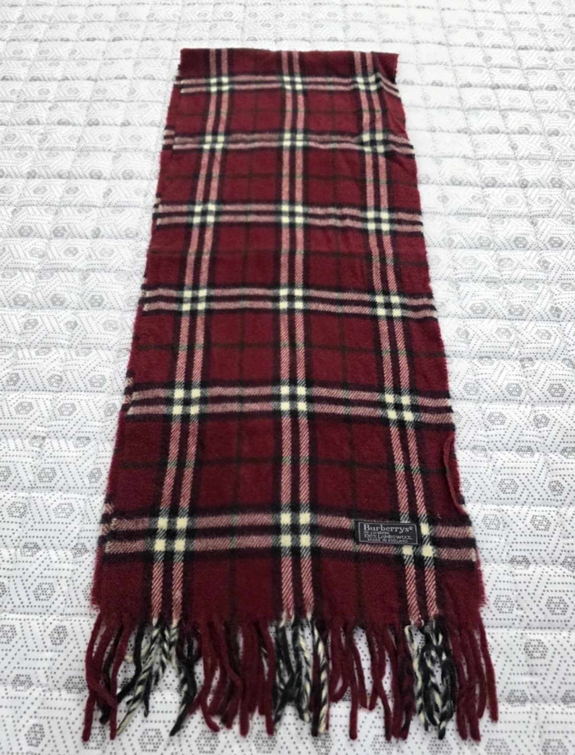 버버리 램스울 체크 머플러 버건디 상품이미지4