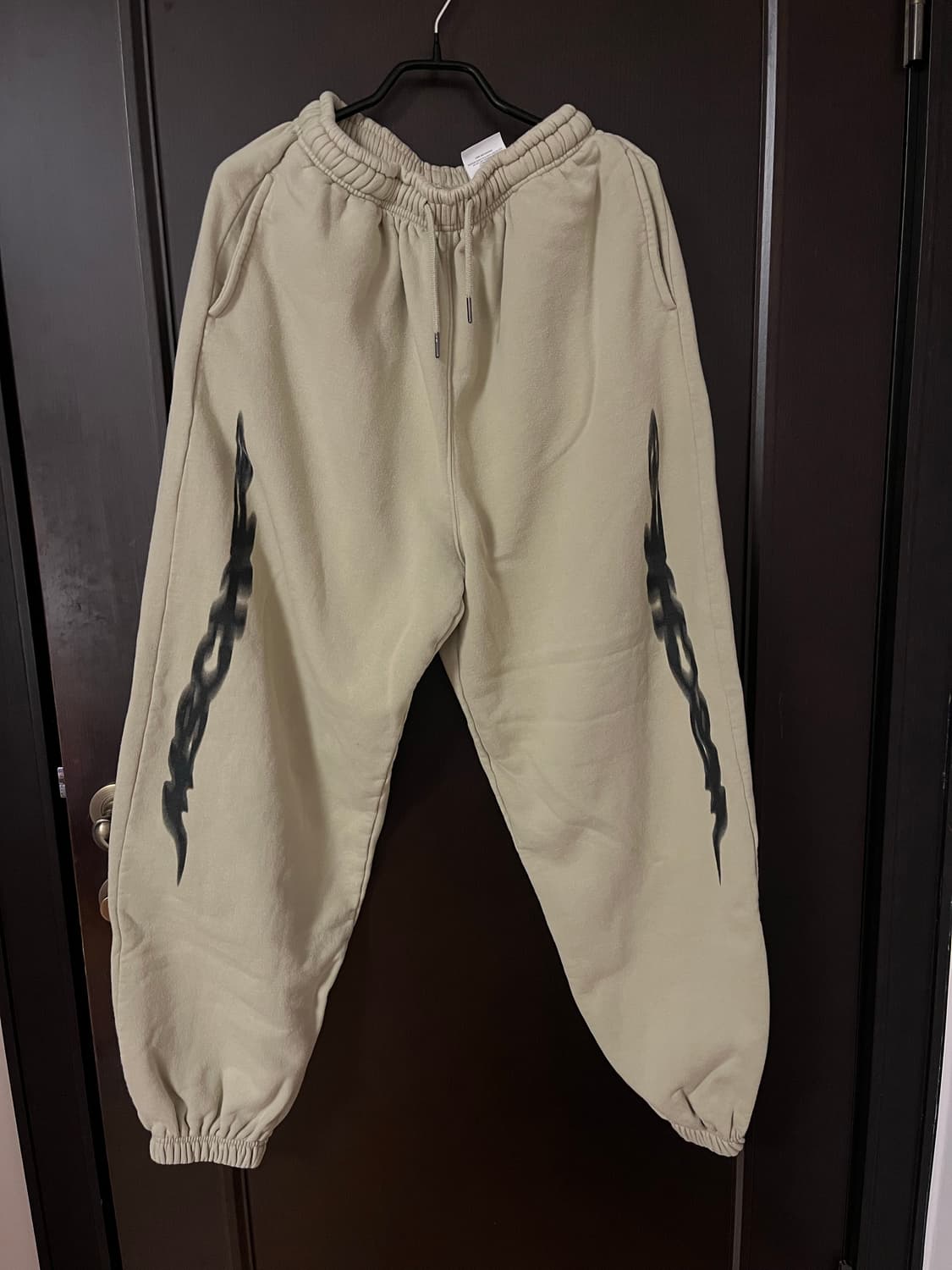 (미노이 입음) 미스치프 롬버스 조거팬츠 카키 S 상품이미지3