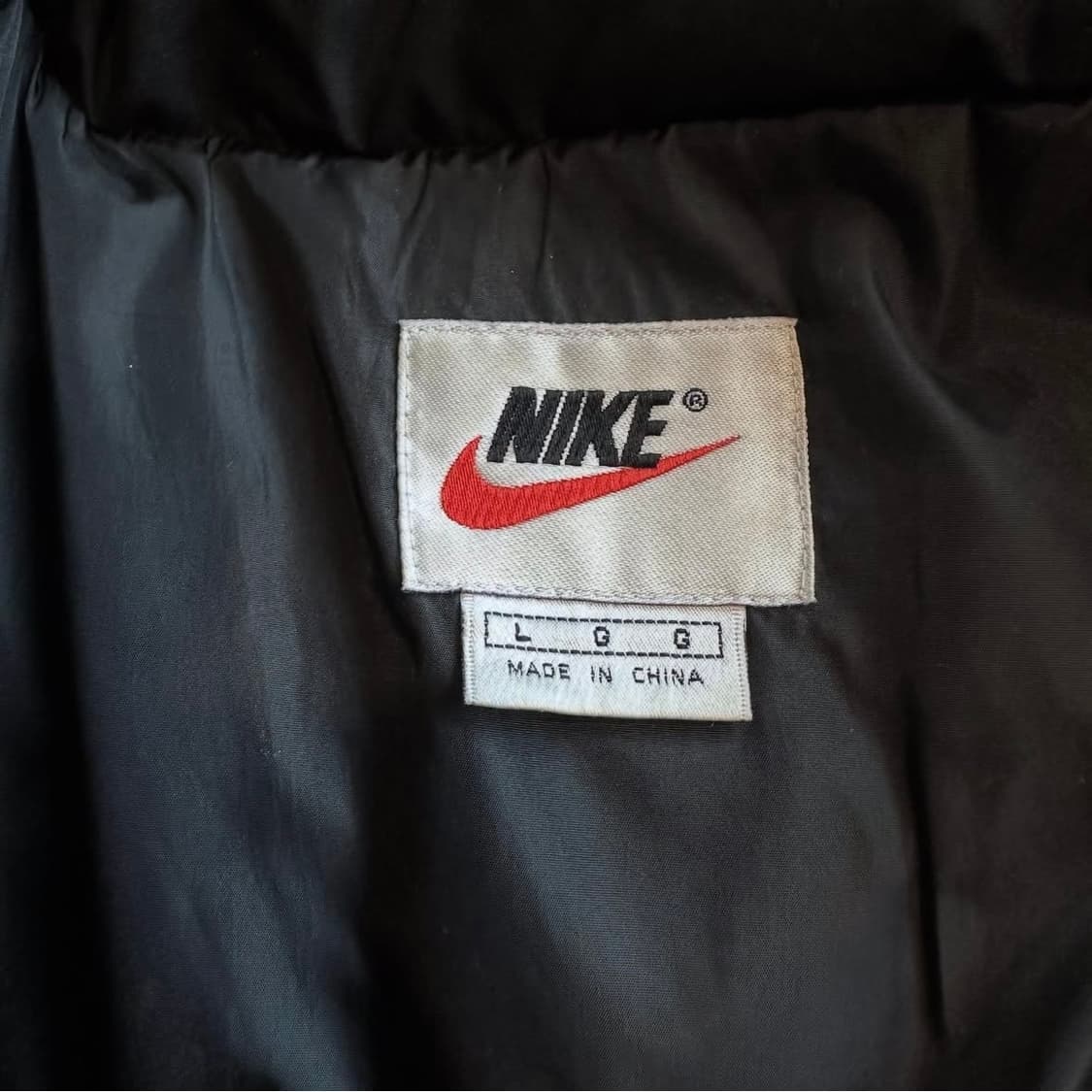 90's 나이키 다운 블랙패딩 상품이미지9