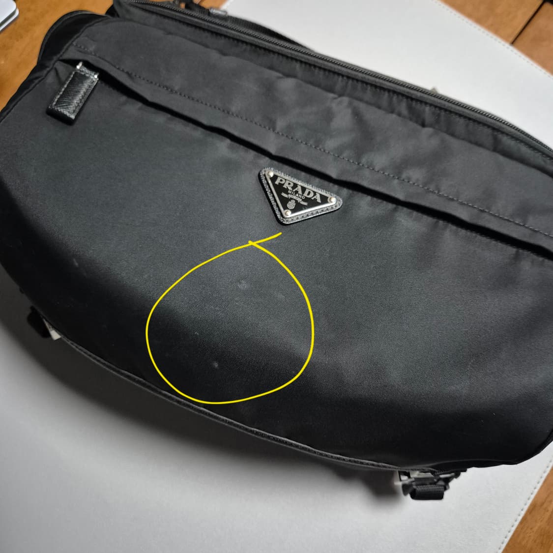 프라다 바이커백 L 라지 (2VH991) 상품이미지8