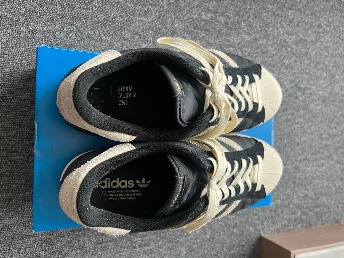 아디다스 슈퍼스타 82 블랙 화이트 265 상품이미지3