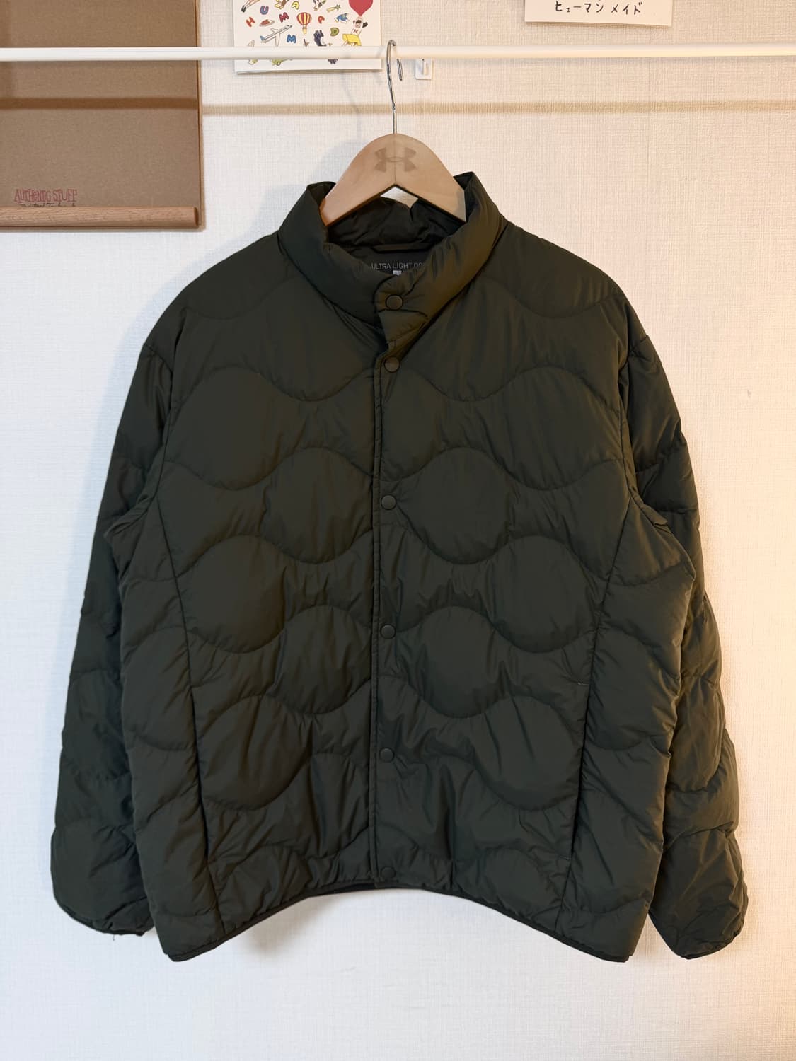 [L]유니클로 울트라 라이트 다운 경량패딩 카키 상품이미지2