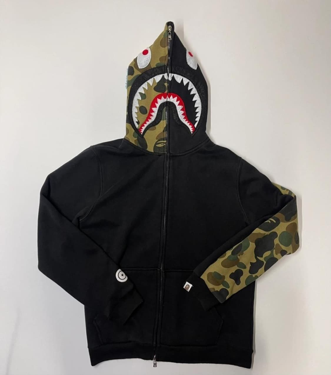 베이프 샤크 후드집업 싸게 처분함 상품이미지1