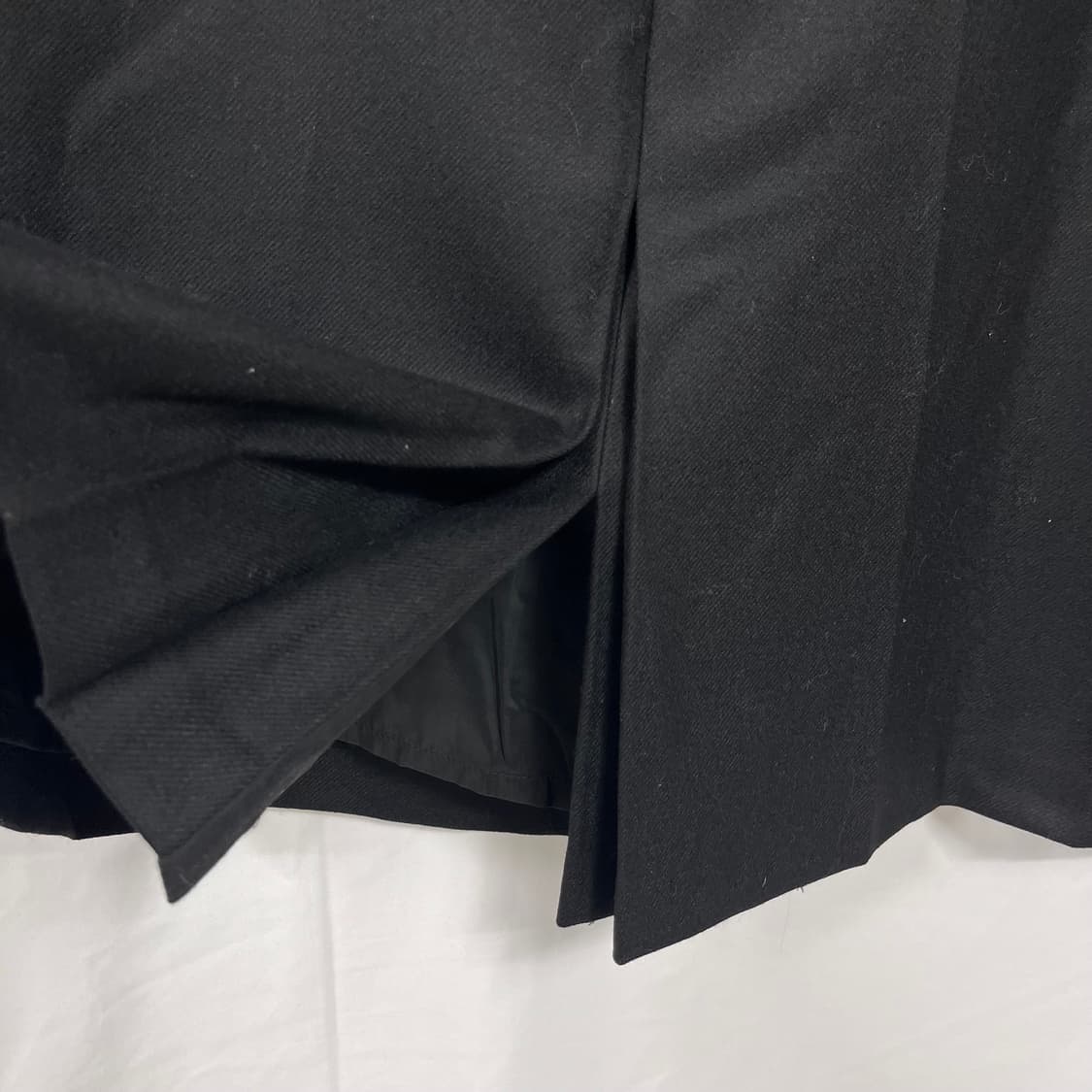 준지(Juun.J) 울 버뮤다 스커트 팬츠 상품이미지3