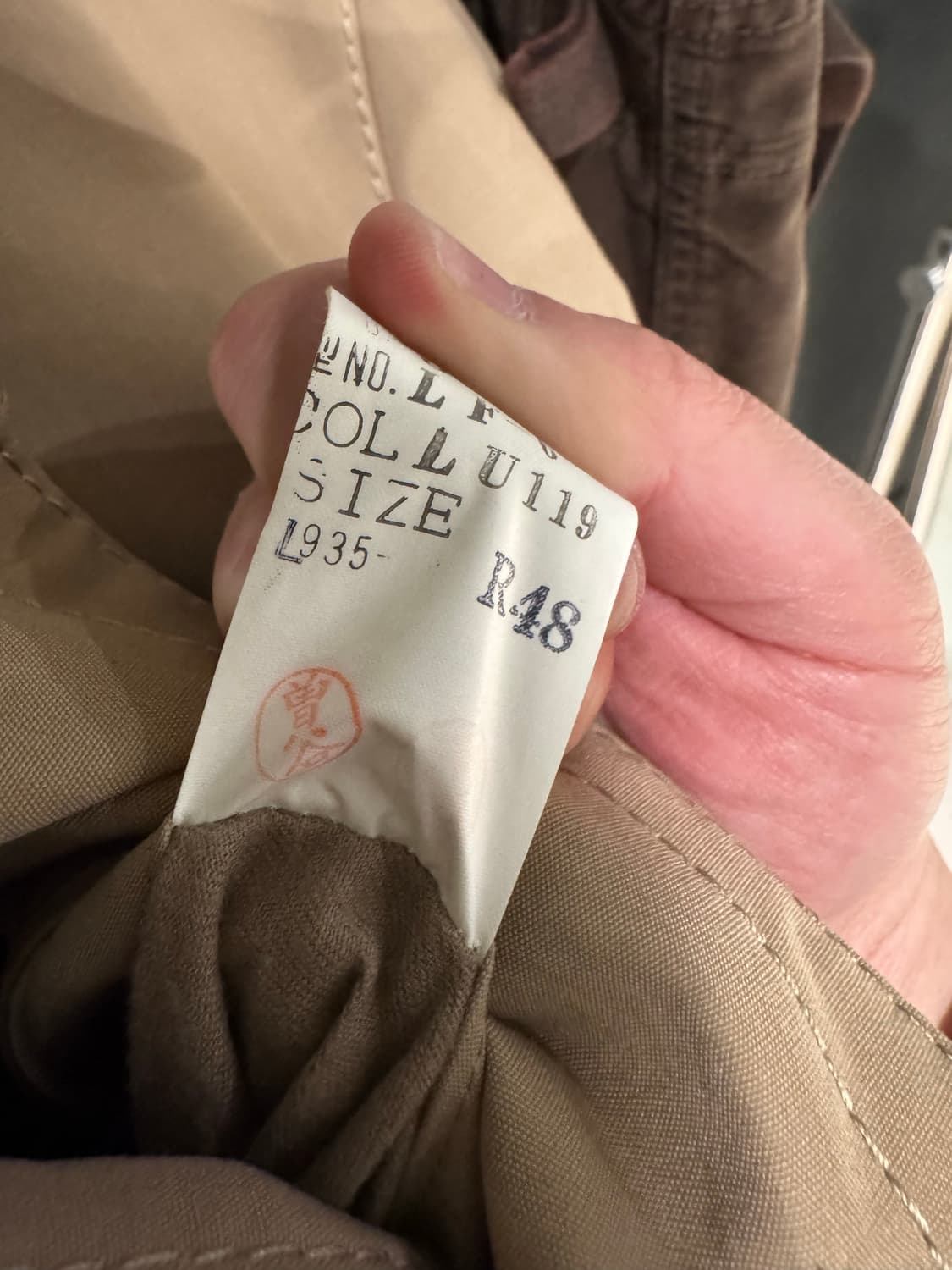 랑방 클래식 벨티드 베이지 트렌치코트  상품이미지10