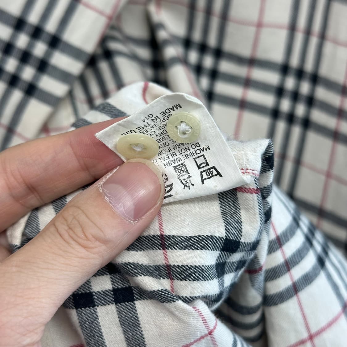 버버리 영국판 로고 체크 셔츠 상품이미지8