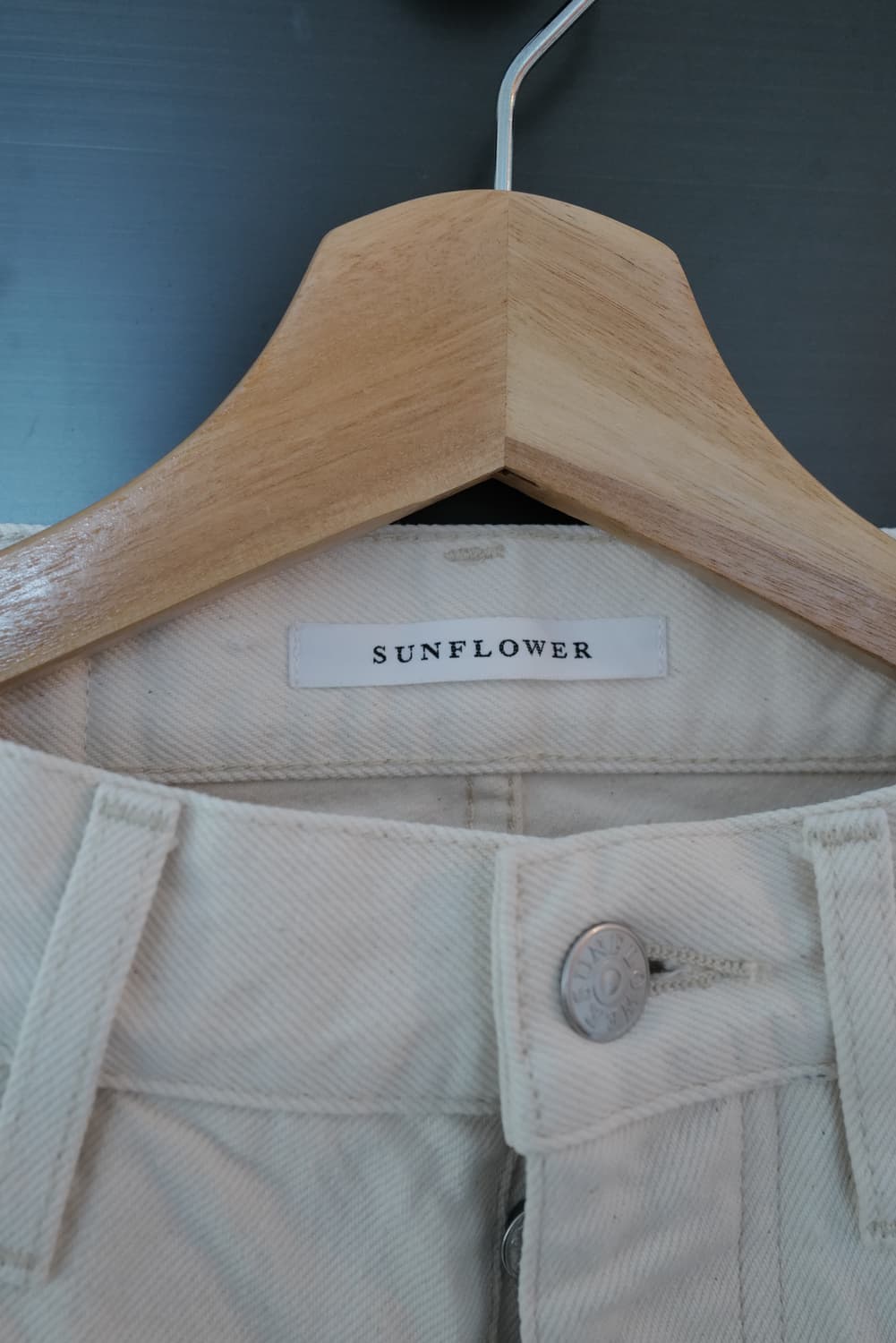 선플라워 에크루 데님입니다. 상품이미지3