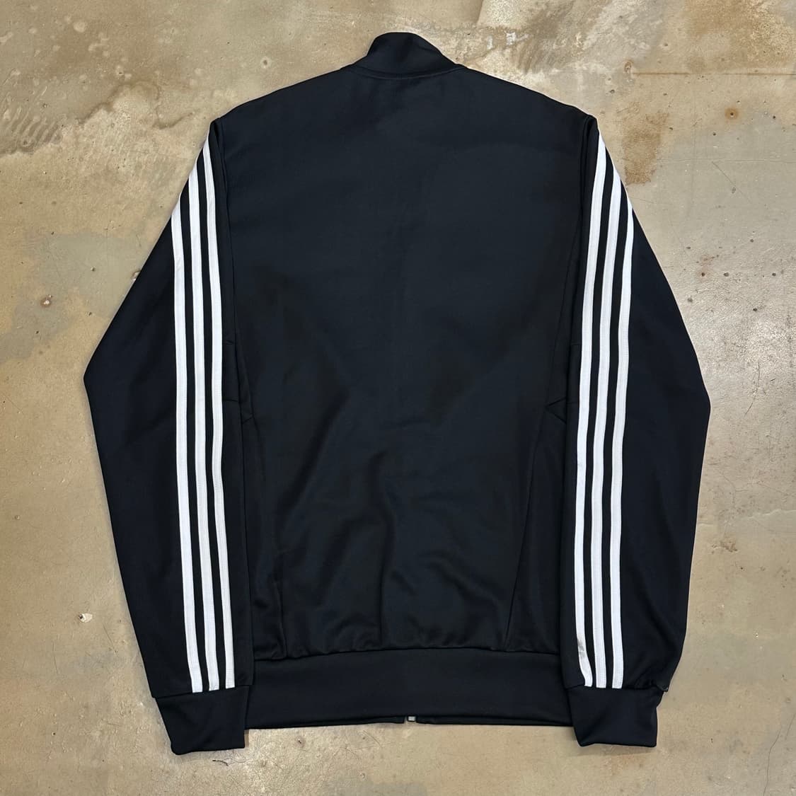 M 아디다스 리버풀 블랙 트랙탑 상품이미지3