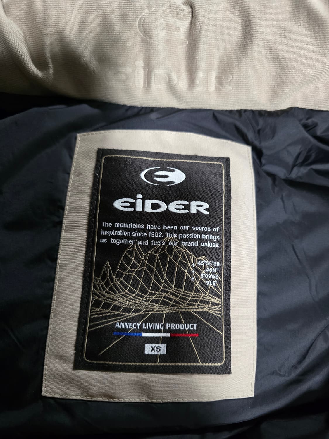 아이더 여성 스텔라 오리털 패딩점퍼.
싸이즈 XS 상품이미지6