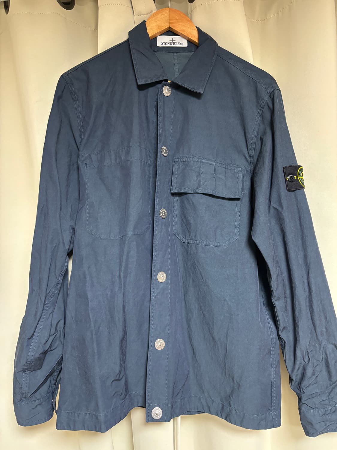 스톤아일랜드 와펜패치 버튼다운 포켓셔츠 (M) 상품이미지2