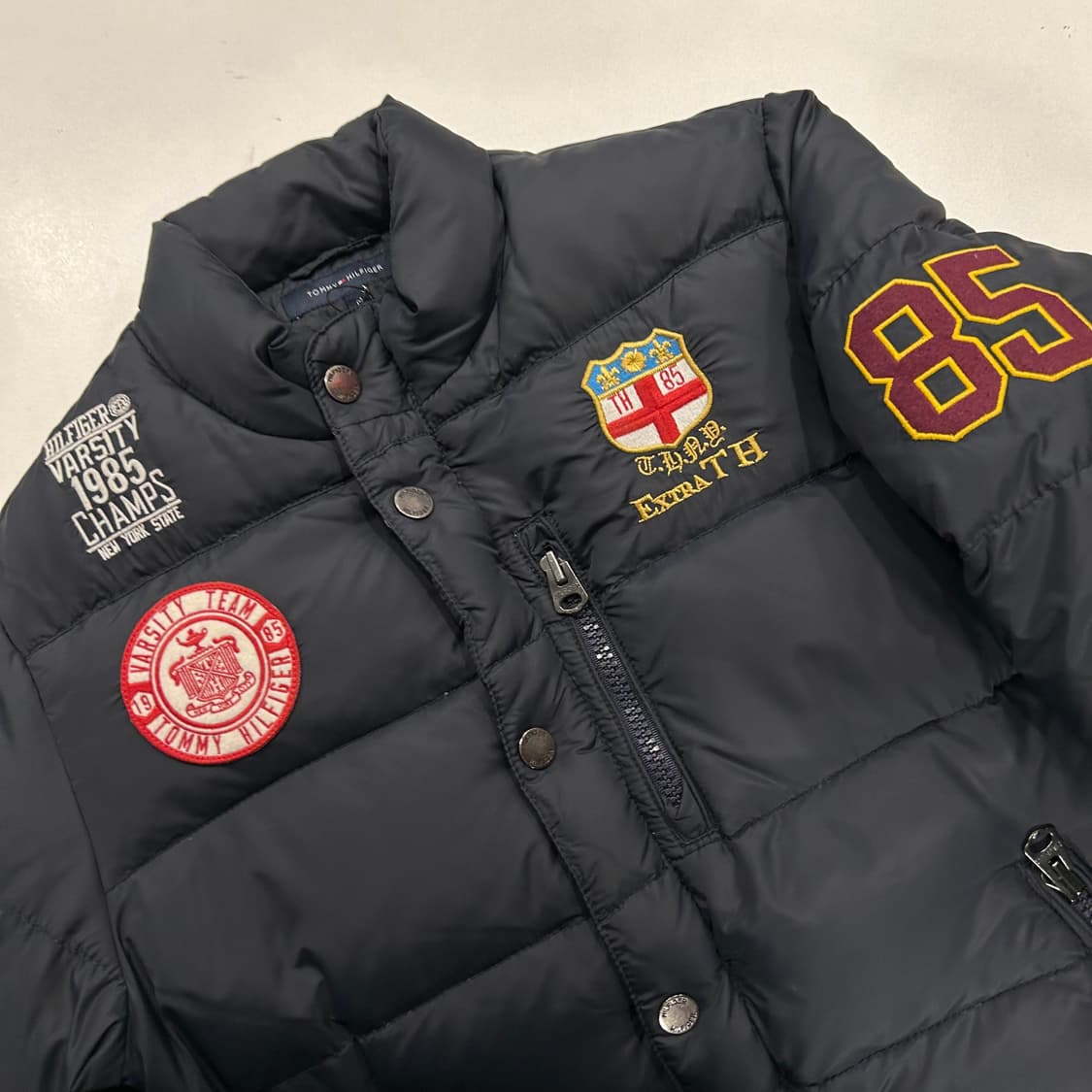 [M] 타미힐피거 패딩 Varsity 85 블랙 A710 상품이미지7