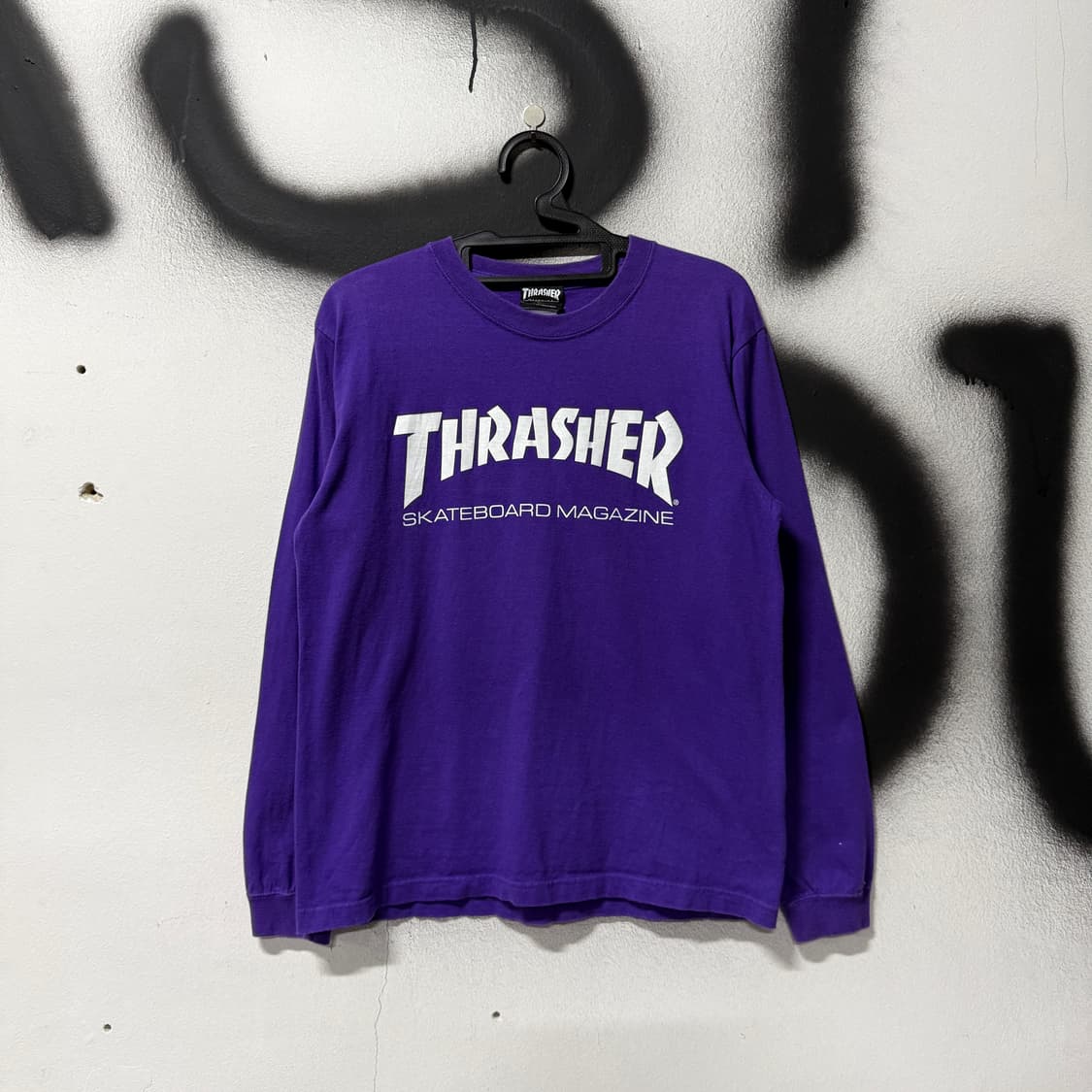 트래셔 빅 프린팅 롱 슬리브 티셔츠 퍼플 상품이미지1