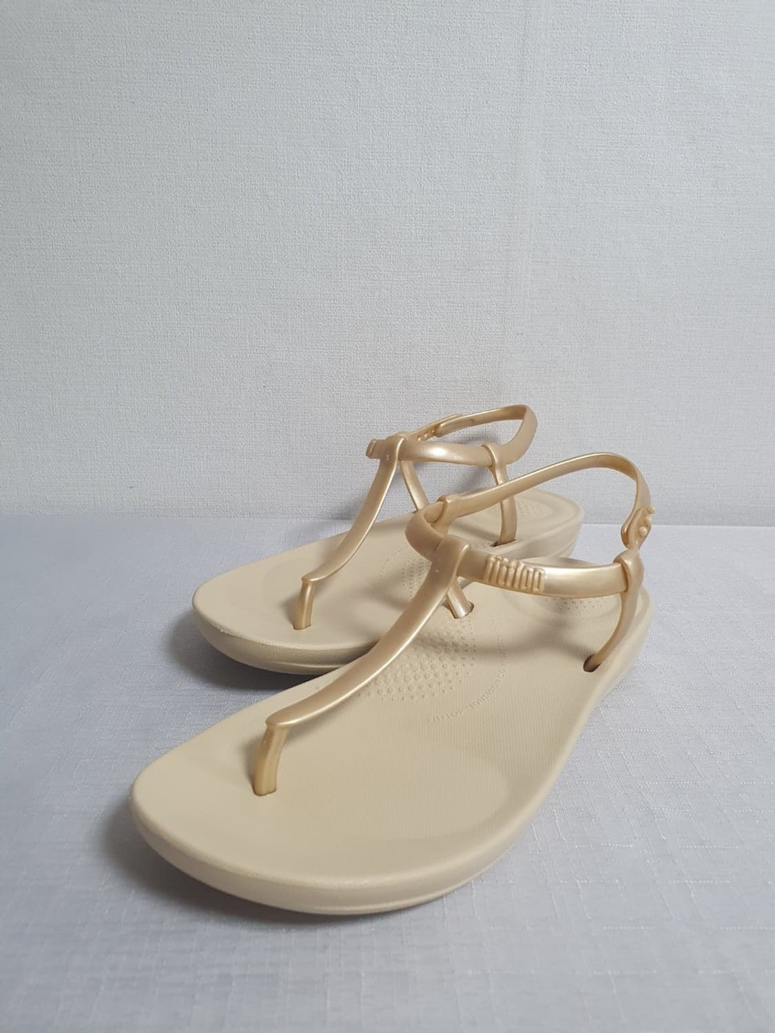 220mm 핏플랍 아이쿠션 스플래쉬 샌들 골드 상품이미지6
