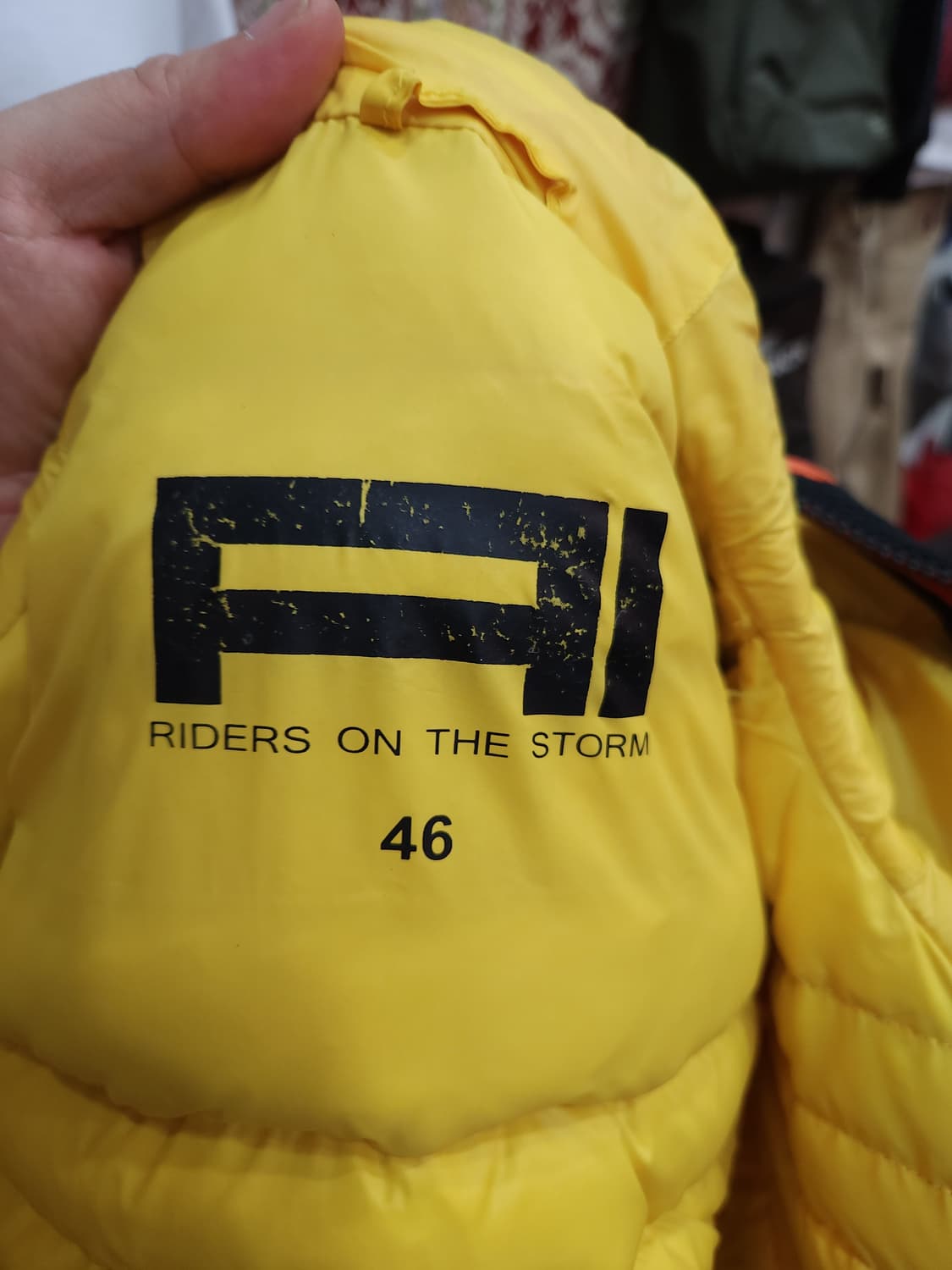 AI 라이더스 온더스톰 고글 후드 패딩점퍼

 상품이미지9