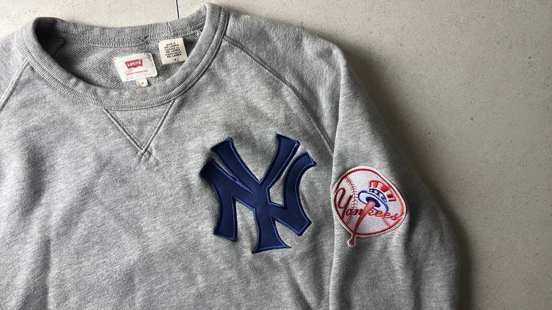 [대신판매] 리바이스 뉴에라 패치 맨투맨 상품이미지2