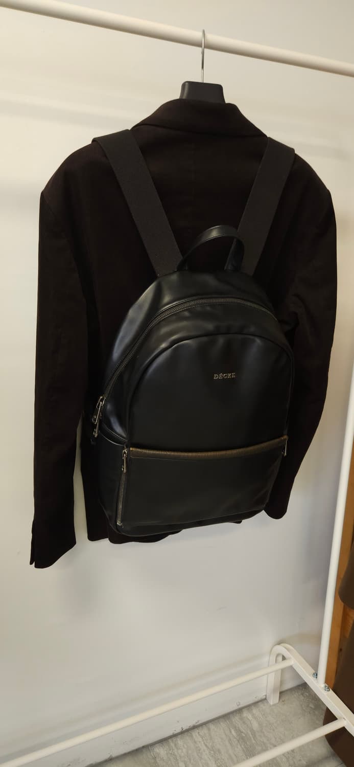 DECKE 덱케 블랙 가죽 백팩 상품이미지1