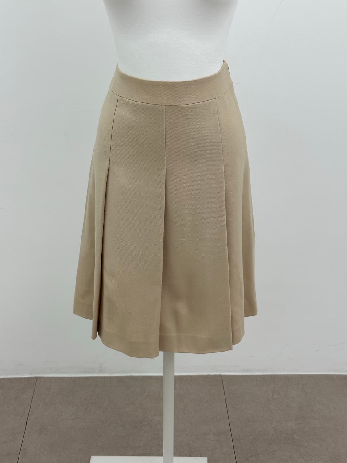 버버리 미디스커트 36 상품이미지1