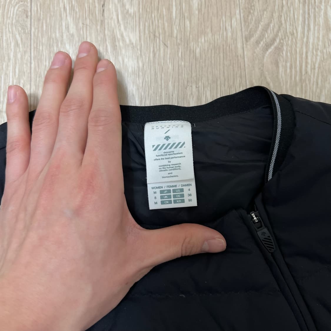 데상트 텍티컬 포켓 덕다운 경량 러닝 조끼 M/95 상품이미지5