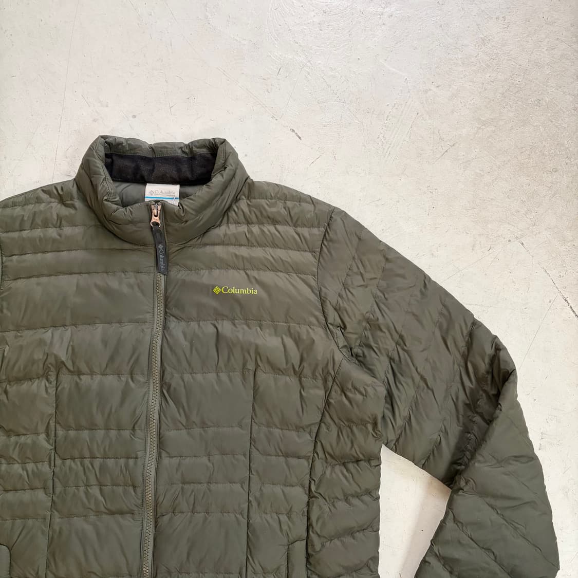 컬러비아 빈티지 경량패딩 XL 상품이미지2