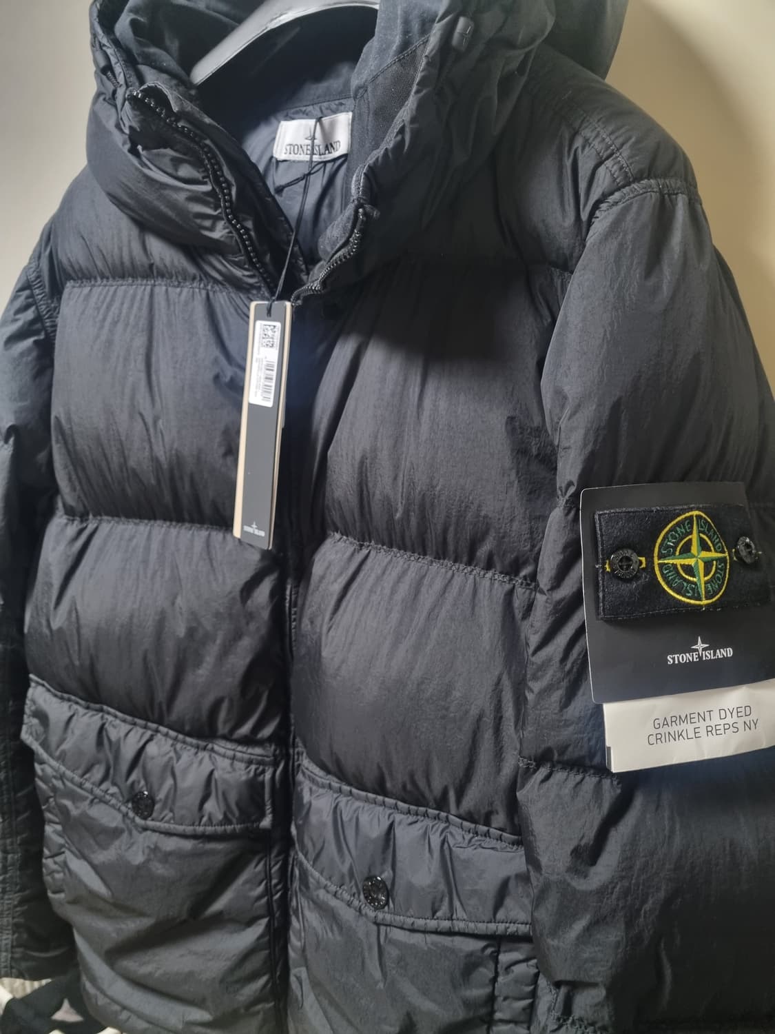 스톤아일랜드 25fw 크링클랩스 L사이즈 상품이미지1