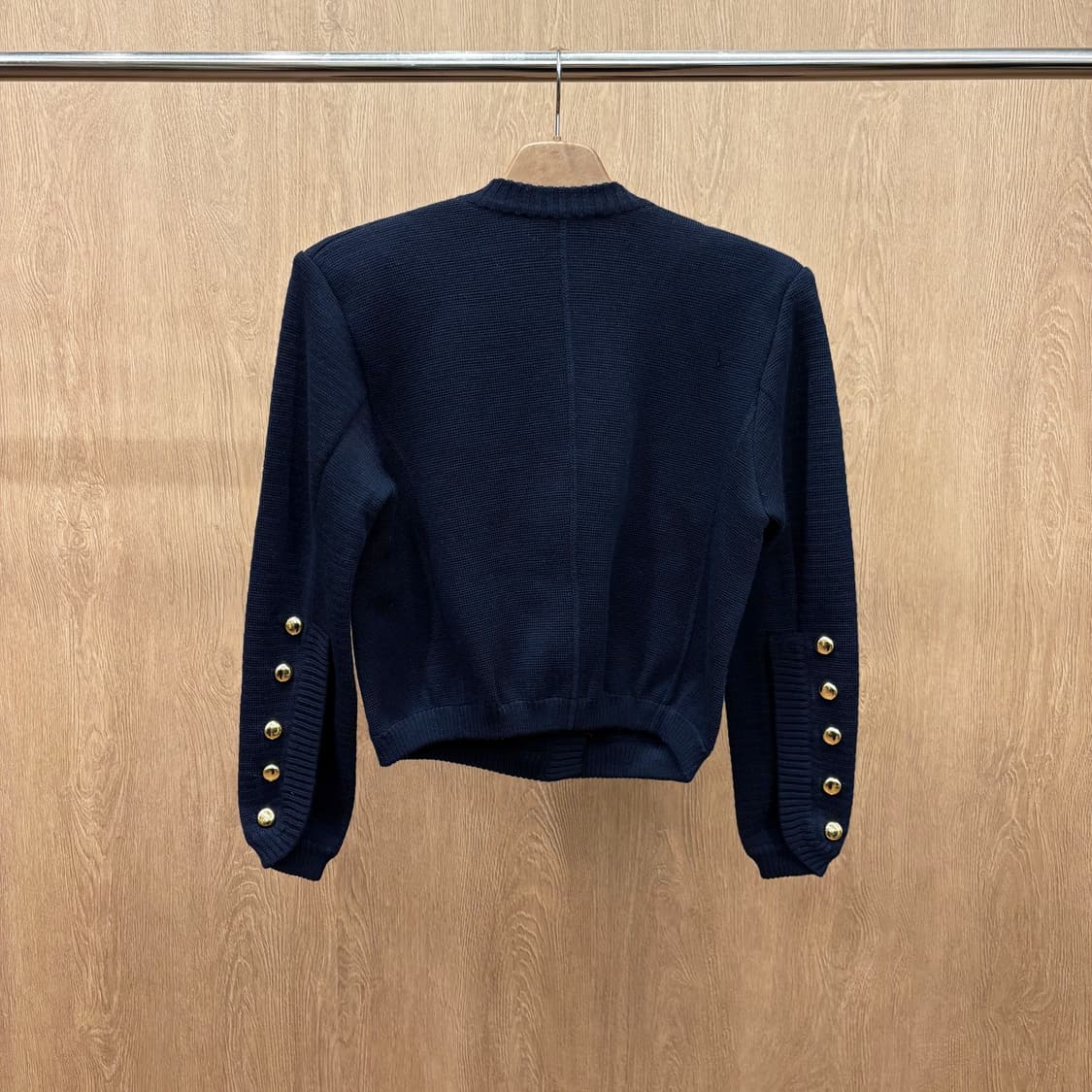 입생로랑 울 니트 가디건 자켓 시그니처 더블 골드 버튼 디테일 딥 네이비 상품이미지3