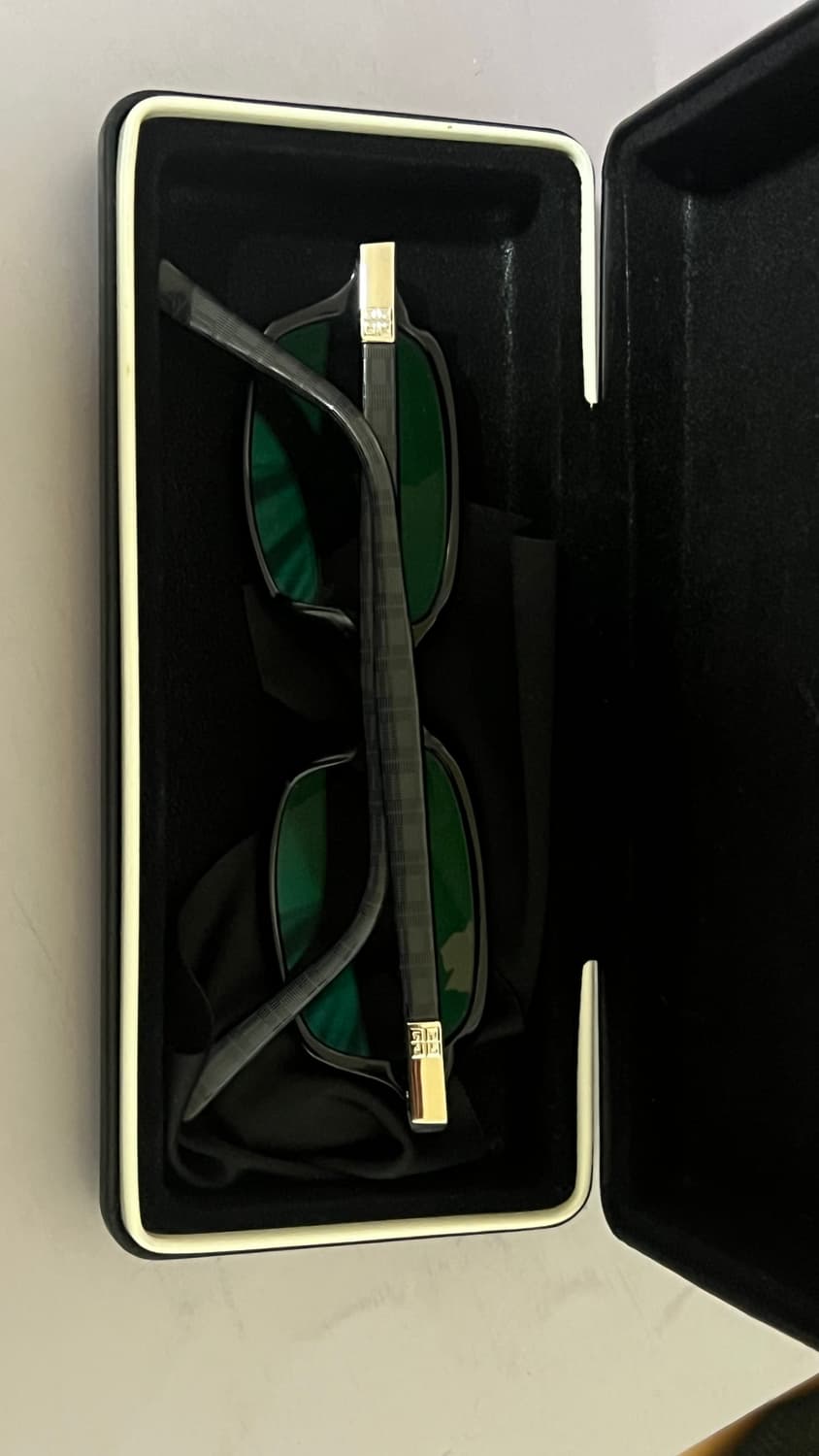 지방시 안경 판매합니다 상품이미지3