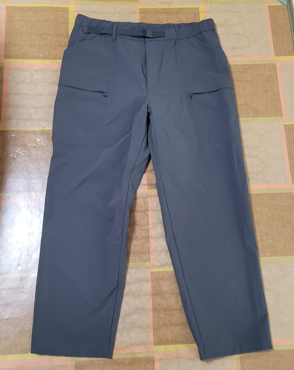 유니클로 기어팬츠 XL 상품이미지1