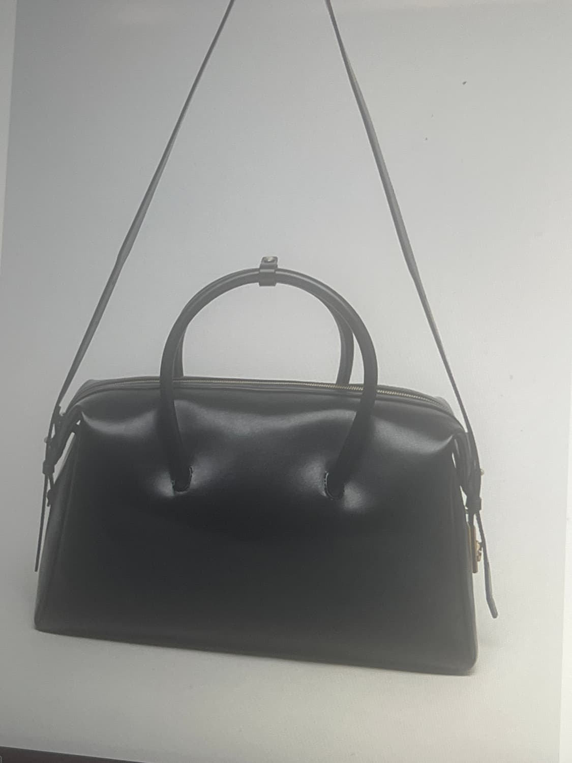 아카이브앱크 클립토트백 라지 구합니다 상품이미지1