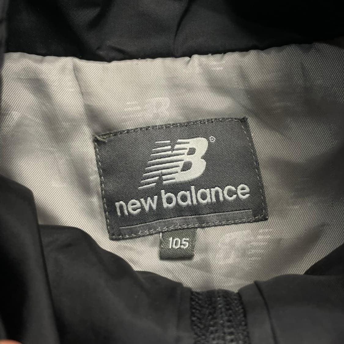 100 뉴발란스 바람막이  상품이미지3