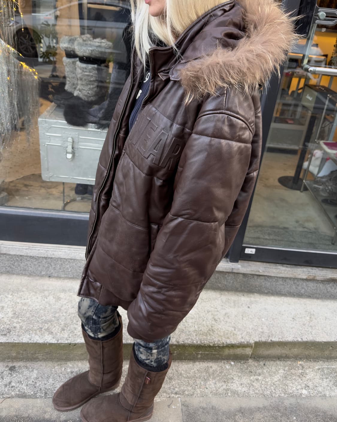 2000s 빈티지 로카웨어 가죽 & 퍼 트리밍 패딩 코트 상품이미지8