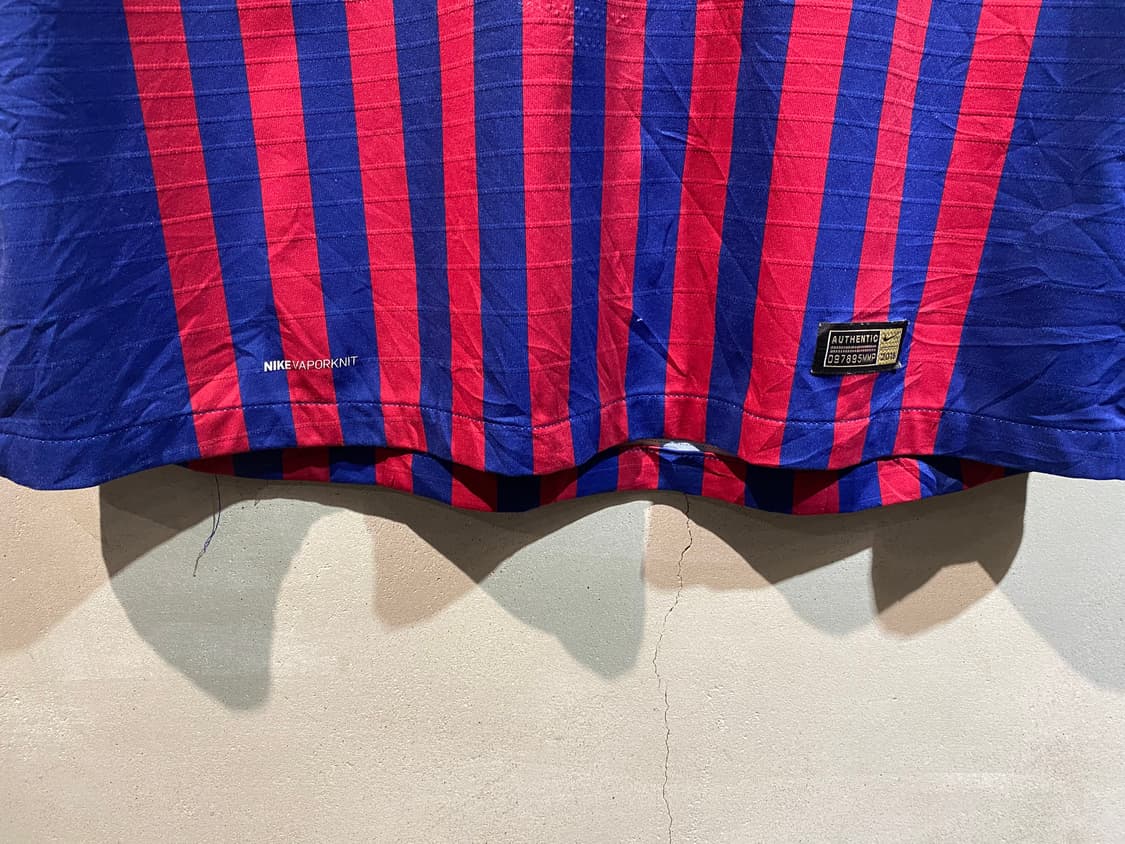 18-19 바르셀로나 메시 어센틱 홈 유니폼 상품이미지5