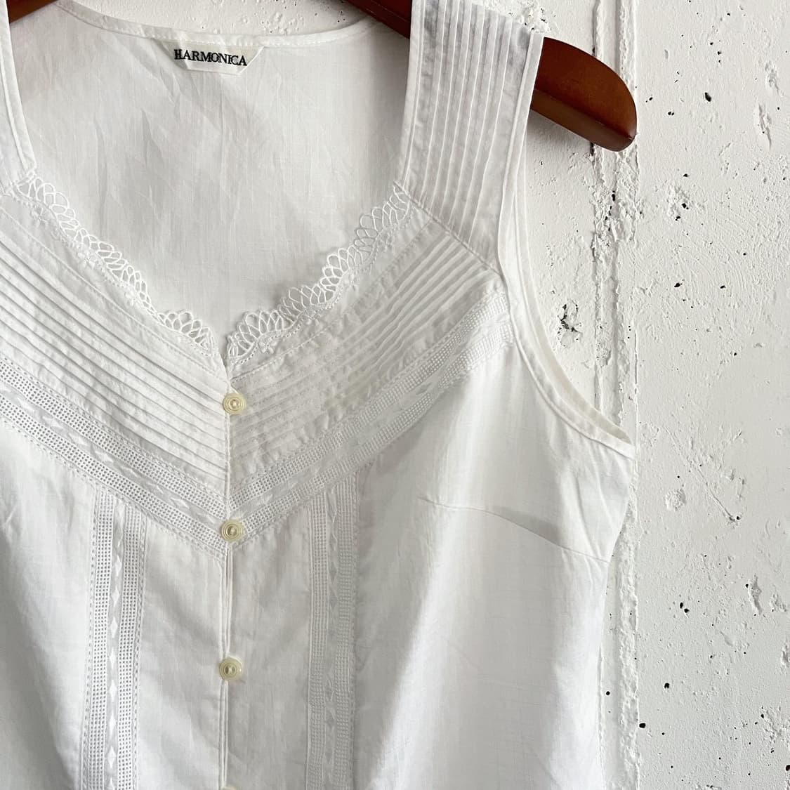 핀턱 레이스 슬리브리스 상품이미지2