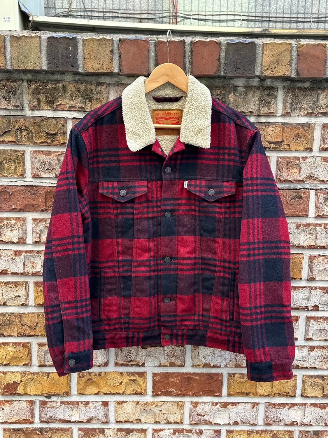 [리바이스] •Sherpa Trucker Jacket 상품이미지1