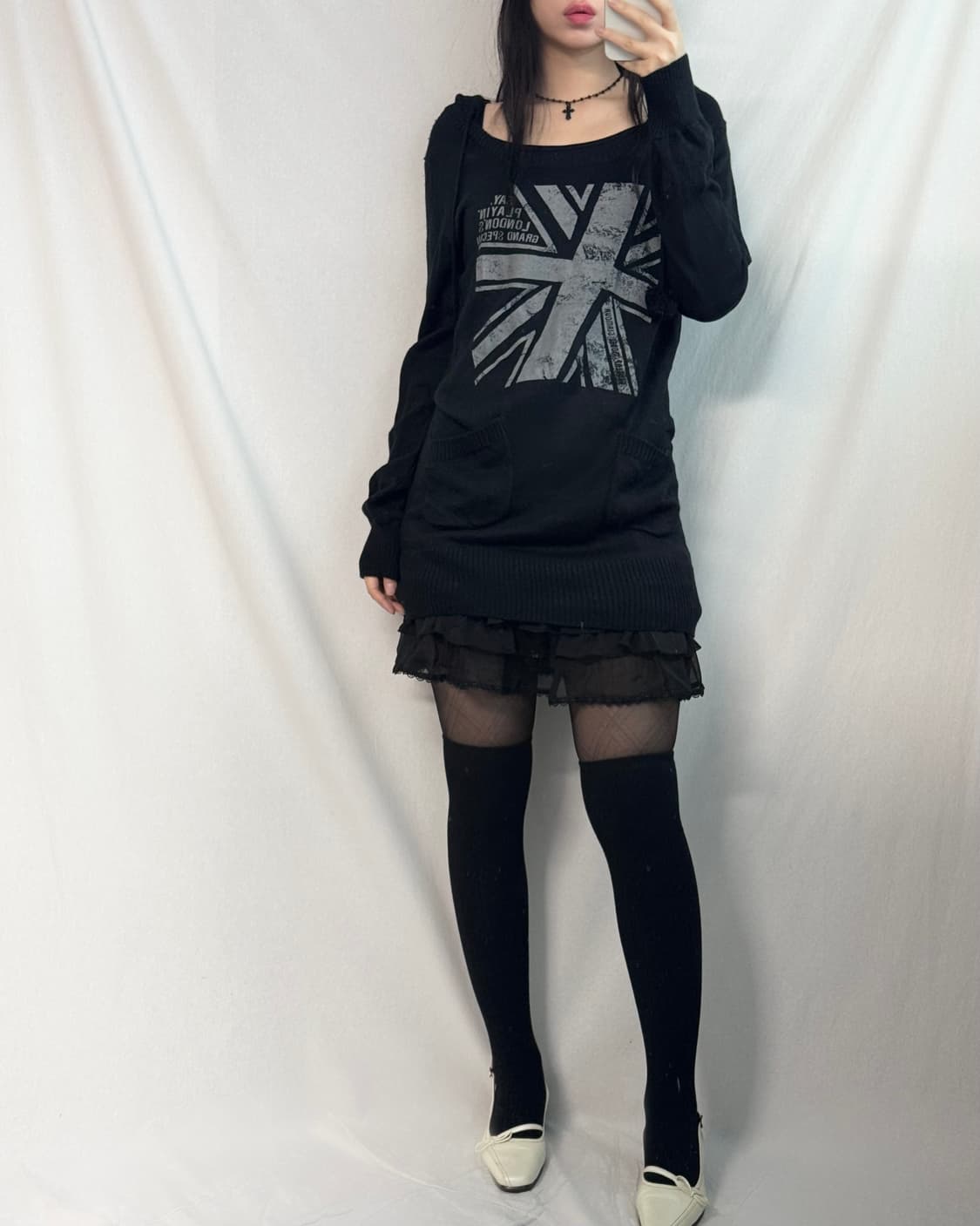 유니온 잭 그래픽 폼폼 후디드 니트 원피스 상품이미지6