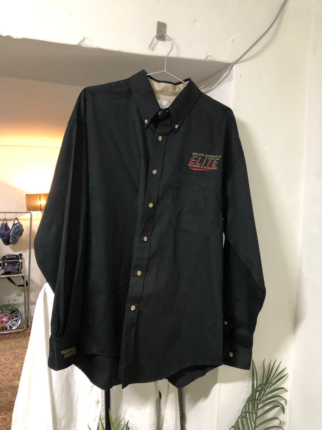 Munsingwear 블랙 포인트 서츠 상품이미지1