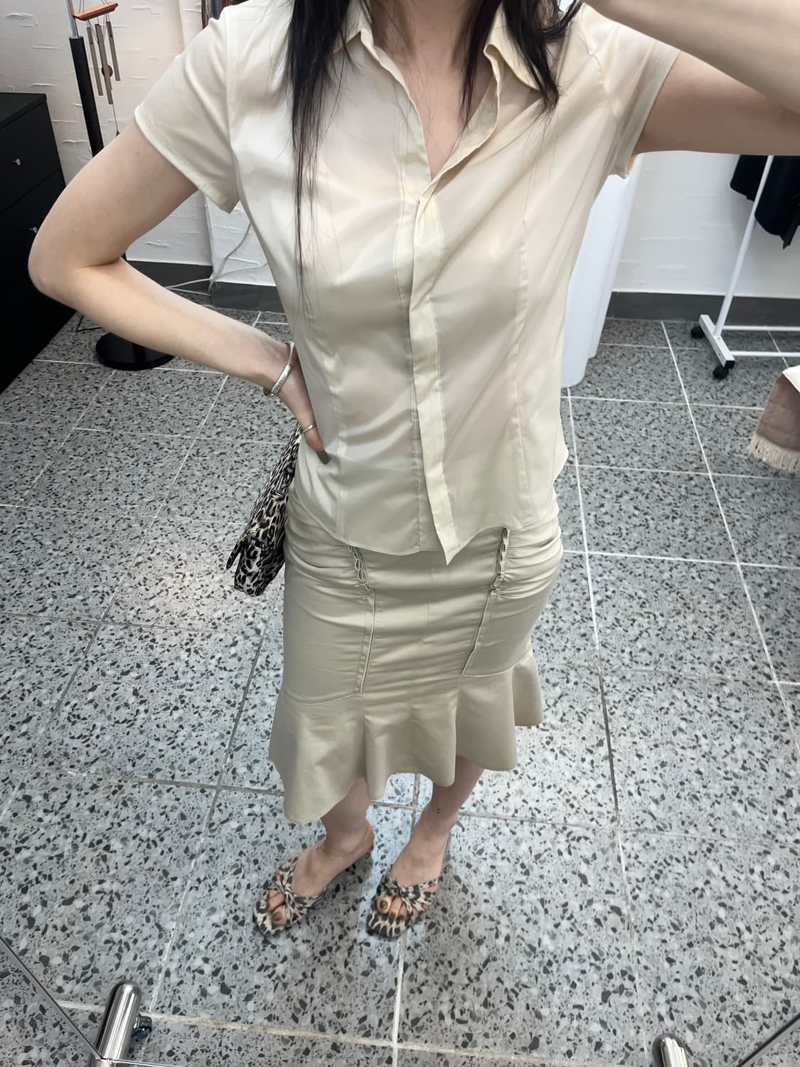글로우 셔링 셔츠 상품이미지1