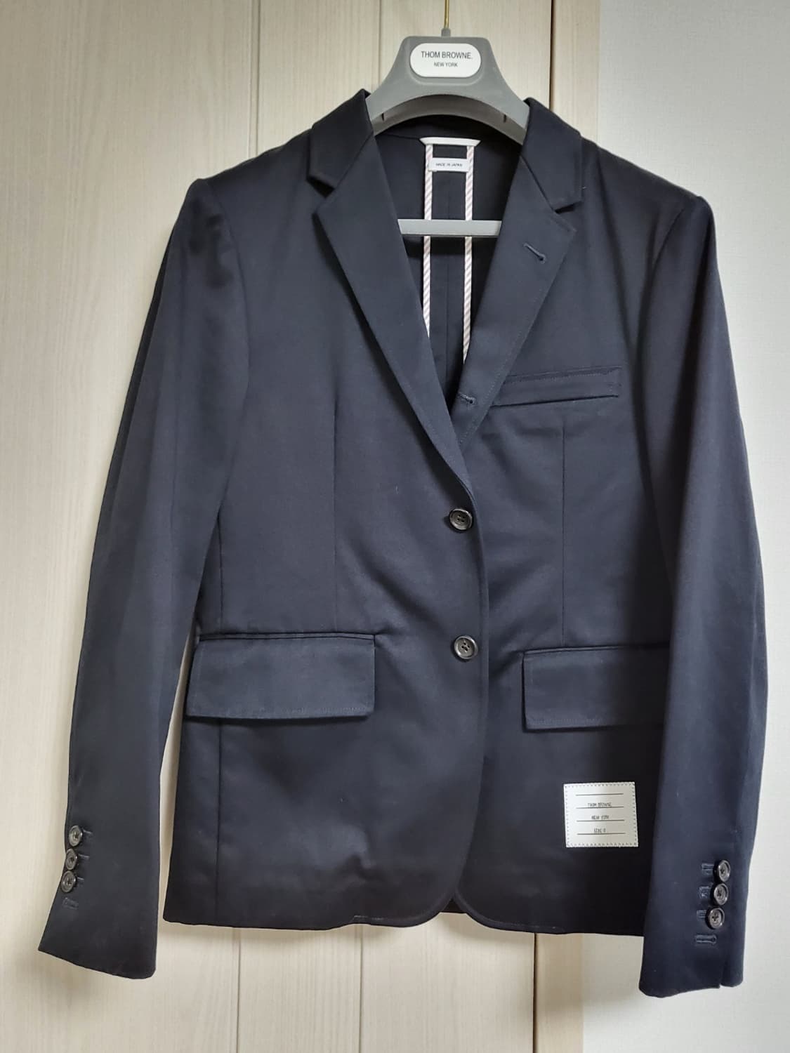 톰브라운 싱글 블레이저 자켓 상품이미지1