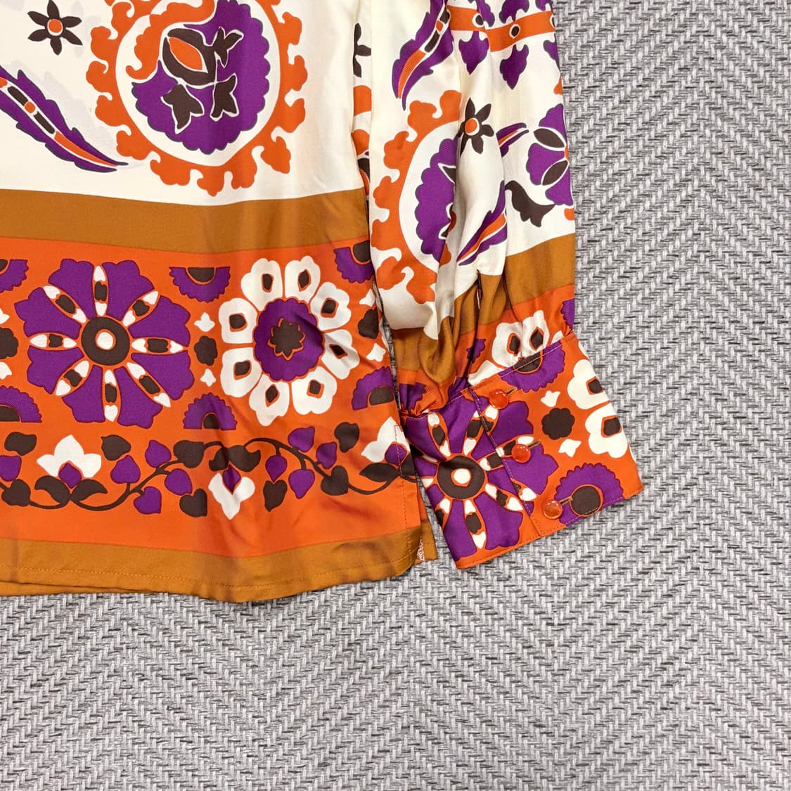 에스카다 실크 패턴 블라우스 v1012 상품이미지6