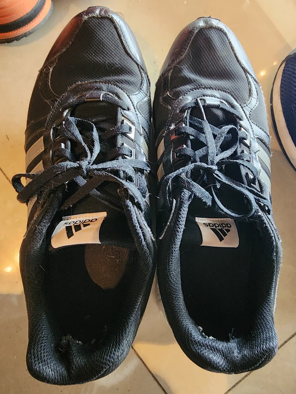 남성 신발 5켤레 일괄 팜.(트랙스타 등산화, 아디다스 운동화, 슬립온) 상품이미지5