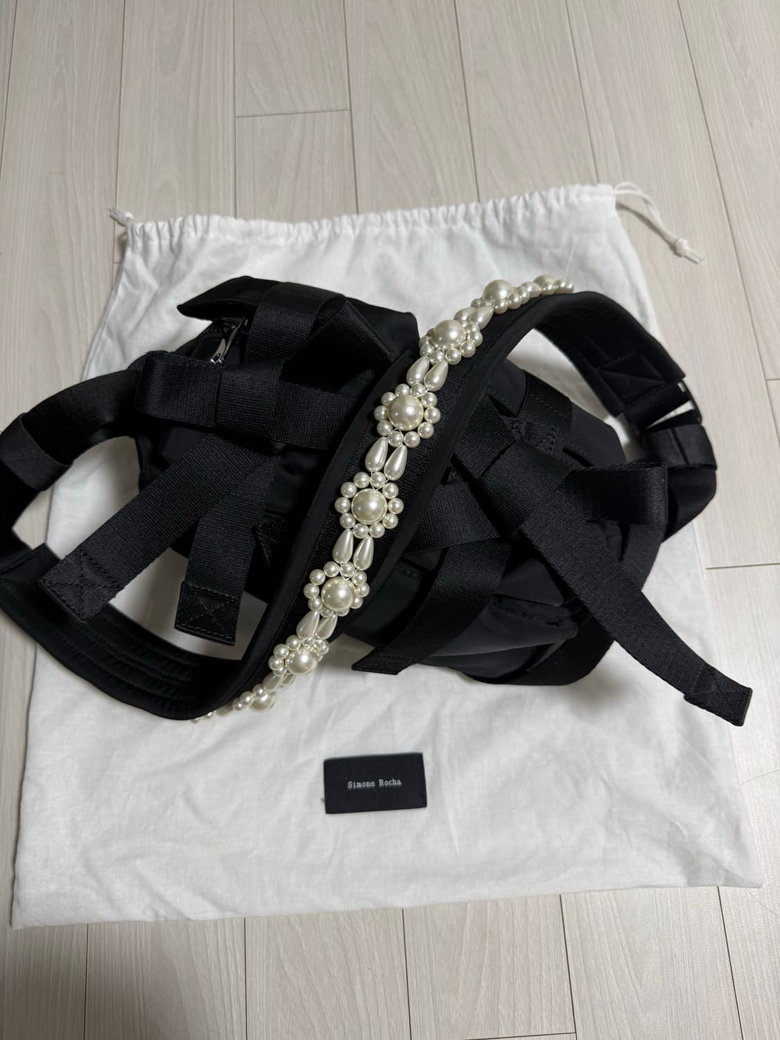 시몬로샤 진주 토트백 상품이미지4