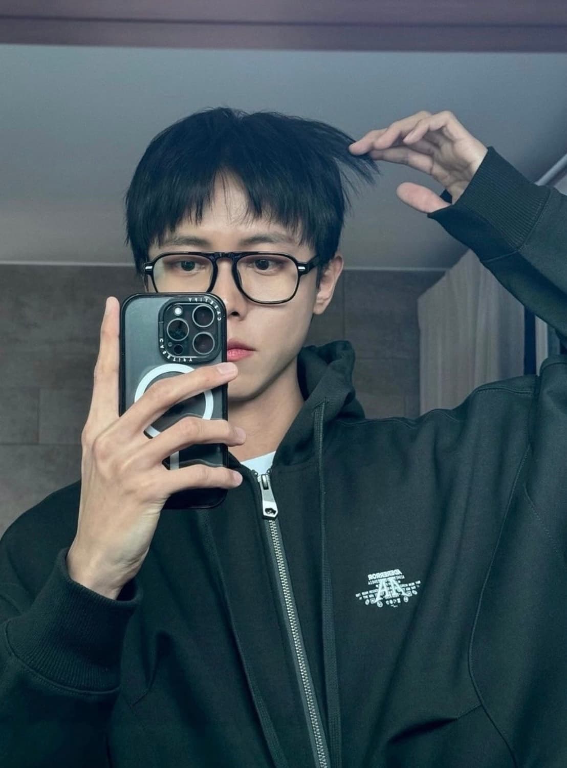 (새상품) 아더에러 놀크 로고 후드집업 카키 주우재 착용 상품이미지6