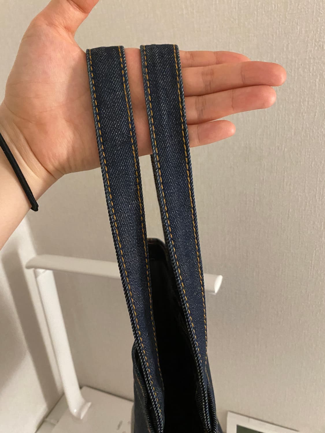 아페쎄 악셀 스몰 토트백 상품이미지6