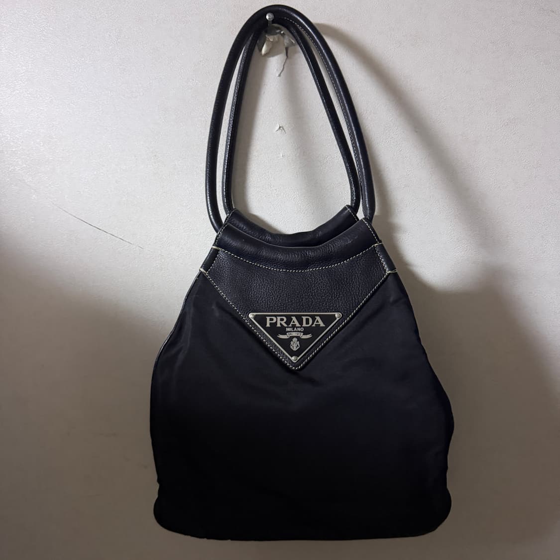 프라다 포코노 나일론 빅삼각로고 숄더&토트백 상품이미지1
