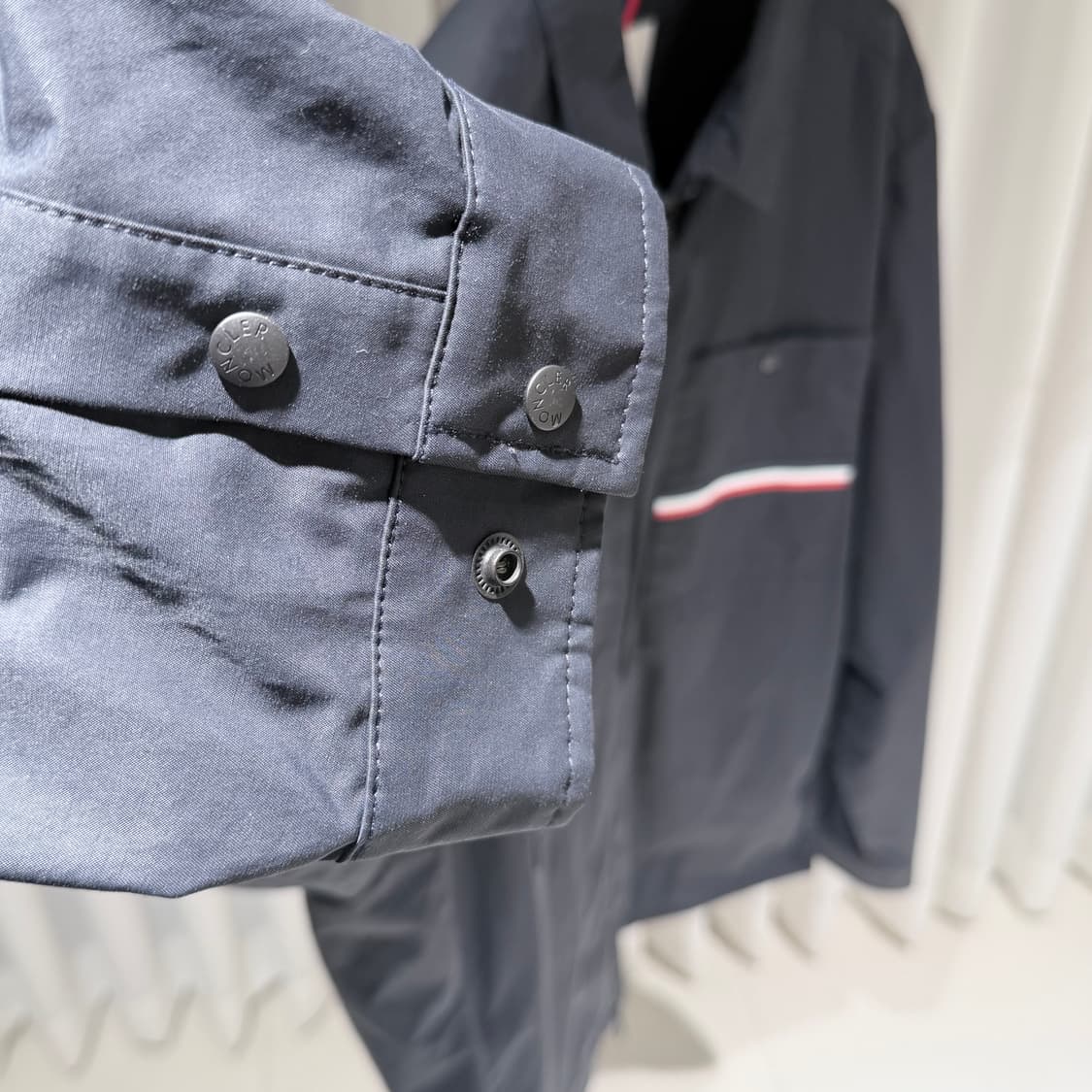 (A+/7) / 몽클레어 트라이컬러 악센트 오버셔츠 네이비 상품이미지5