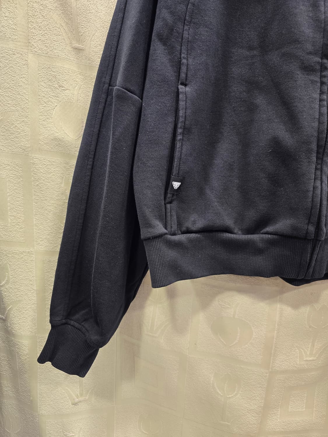 다이나핏 여성 트레이닝 집업 크롭 자켓 L(77) 상품이미지5