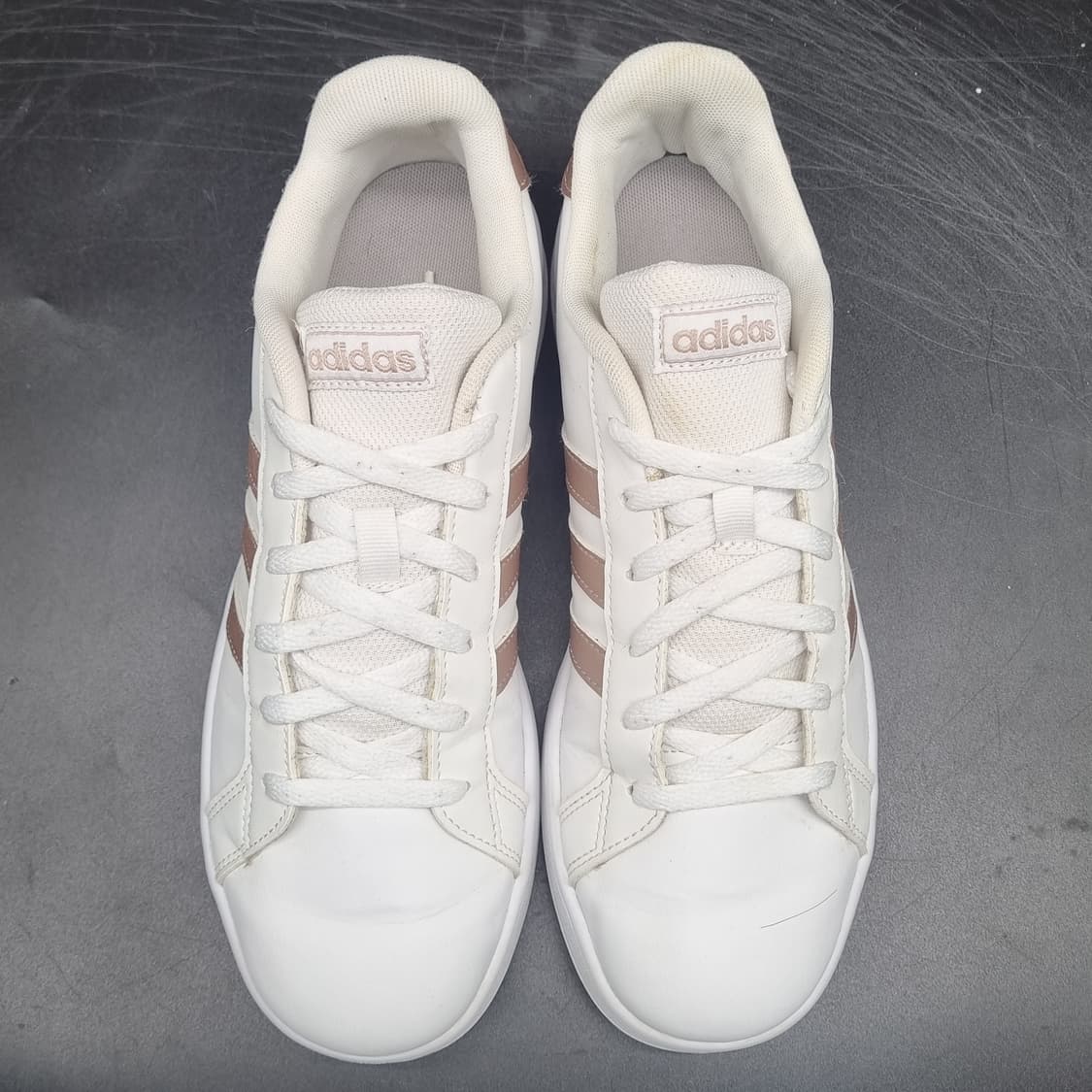 아디다스 그랜드코트 스니커즈250 상품이미지2