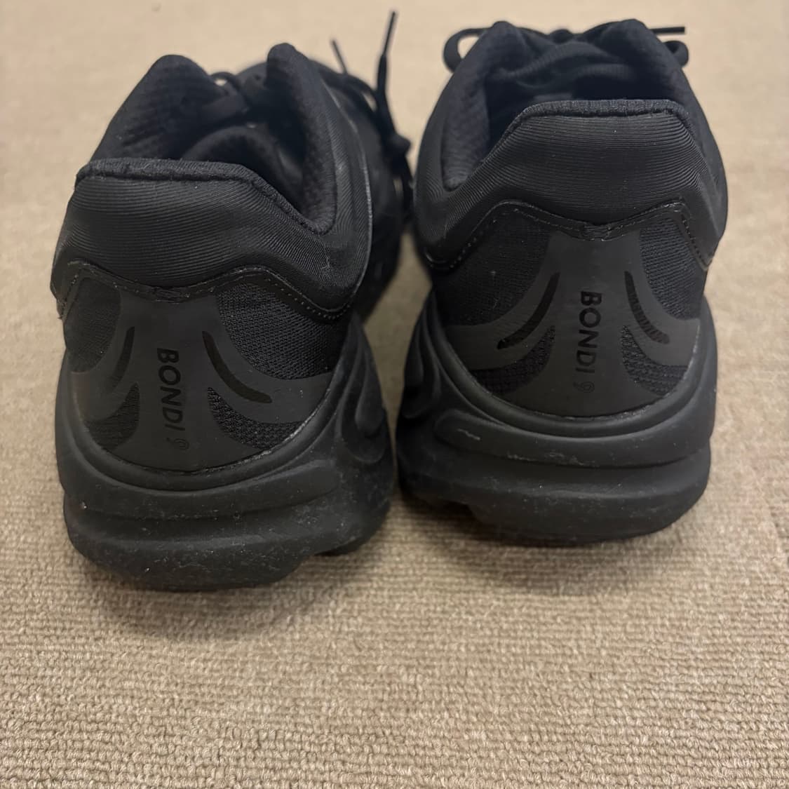 hoka 호카 본디9 와이드 265 상품이미지4